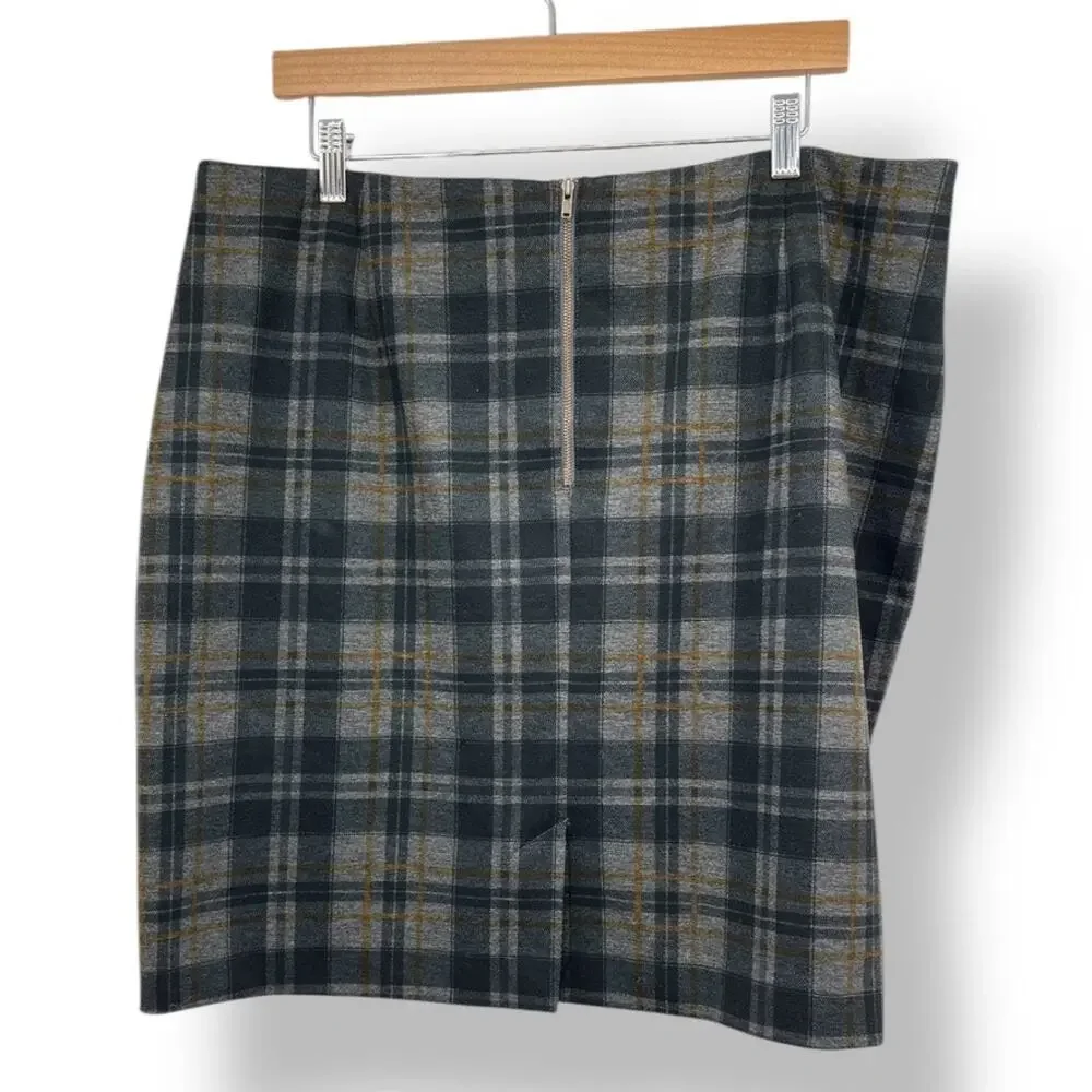 Cabi Plaid Mini Skirt Women's‎ 16 Plus Size Academia Dark Academia Capsule